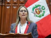 Congreso aprueba moción de respaldo a María del Carmen Alva