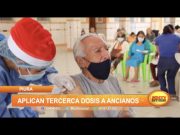 Piura: Aplican tercera dosis contra la covid-19 a ancianos