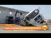 Chiclayo: Camión de saneamiento se hunde en plena vía pública