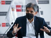 Ministro del Interior, Avelino Guillén, renunció al cargo
