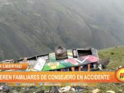 Pataz: Mueren familiares de consejero tras caída de bus a abismo