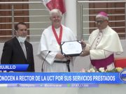 Trujillo: Reconocen a rector de la UCT por sus servicios prestados