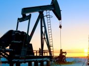 Petróleo ruso no será comercializado en Reino Unido ni Estados Unidos