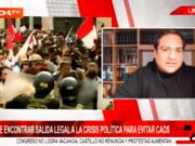 Urge encontrar salida legal ante crisis política, según especialista
