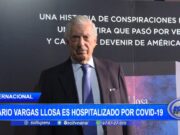 Mario Vargas Llosa es hospitalizado por Covid-19