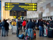 Suspenden vuelos por paro de controladores aéreos