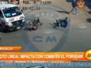 Trujillo: Moto lineal impacta con combi en El Porvenir