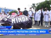 Estudiantes de ciencias de la salud protestan contra el Ministerio de Salud