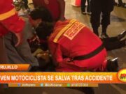 Trujillo: Joven motociclista se salva tras accidente frente al Mall Plaza