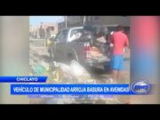 Chiclayo: Vehículo de municipalidad arroja basura en avenidas