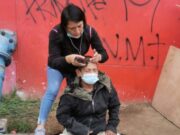 Trujillo: hombre indigente con parálisis en la mitad del cuerpo recibió ayuda social gracias a la difusión de Sol Tv