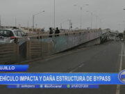 Trujillo: Vehículo impacta y daña estructura de bypass