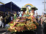 Vuelve el tradicional Corso de la Primavera en Trujillo