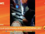Huaraz: escolar queda atrapada en rejilla de alcantarillado