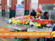 Trujillanos llegan al cementerio a dejar flores a sus difuntos