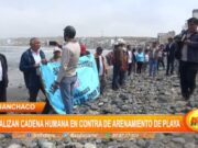 Trujillo: realizan cadena humana en contra de arenamiento de playa