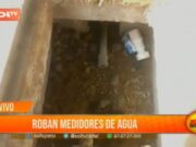 Roban medidores de agua en Florencia de Mora