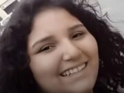 Detienen en España a Pamela Cabanillas, joven acusada de estafar con entradas falsas a conciertos
