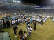12 personas perdieron la vida tras estampida en El Salvador
