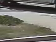 Cámara capta accidente que dejó a hombre herido
