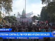 Piqueteros en Argentina Protestan Contra Medidas del FMI y Exigen Más Ayudas Sociales
