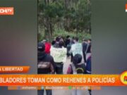 La Libertad: Policías Retenidos por Pobladores Tras Acusaciones de Asesinato