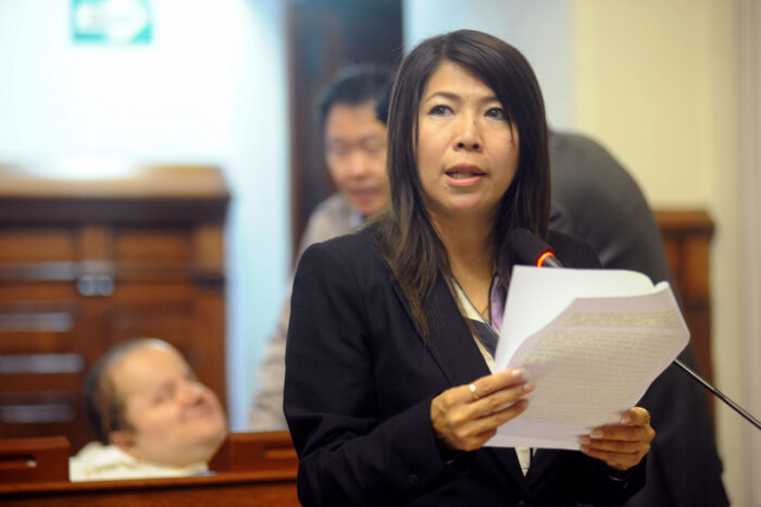 Maria-Cordero-Jon-Tay-congreso-recorte-sueldo