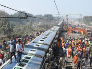 Internacional: 288 muertos y mil heridos en accidente de tren en India
