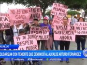 Protesta masiva respalda a teniente Rojas en caso de difamación contra alcalde