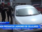 ¡Persecución policial termina con detención de presuntos ladrones de celulares!