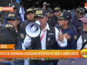 Agentes de Seguridad Ciudadana intentan retirar a ambulantes