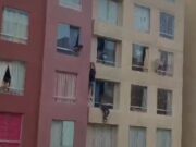 Dan de alta a hombre que cayó de un cuarto piso por salvar la vida de una adolescente