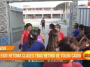 Trujillo: colegio retorna clases tras retiro de toldo caído
