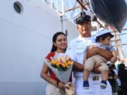 Nacional: marinos del B.A.P Unión conocen a sus bebés tras su retorno al Perú