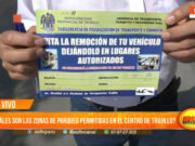 ¿Cuáles son las zonas de parqueo permitidas en el centro de Trujillo?
