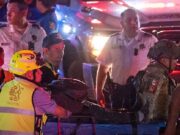 México: Nueve muertos y 121 heridos deja caída de escenario en cierre de campaña presidencial