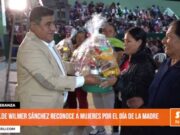 La Esperanza: alcalde Wilmer Sánchez reconoce a mujeres por el Día de la Madre