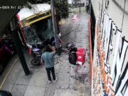 Choque entre buses en Magdalena deja un joven muerto y 31 heridos