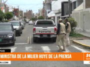Trujillo: ministra de la Mujer huye de la prensa