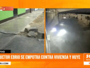 La Esperanza: auto se estrella contra pérgola y conductor huye