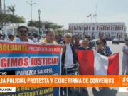 Familias policiales exigen firma de convenios para atención médica en Trujillo