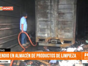 Moche: incendio afecta almacén de productos de limpieza y su vehículo de reparto