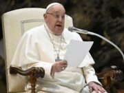 El Vaticano: Papa Francisco no dirigirá oración del Ángelus por problemas respiratorios