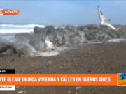 Trujillo: fuerte oleaje inunda vivienda y calles en Buenos Aires