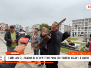 Trujillo: Familiares llegaron al cementerio para celebrar el Día de la Madre