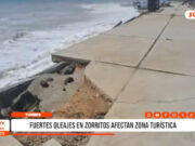 Tumbes: Oleajes destruyen malecón turístico en Zorritos