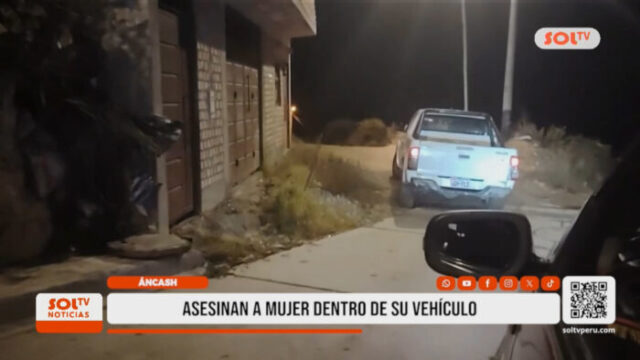 mujer-muerta-vehículo