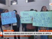 Trujillo: madres protestan por recorte de personal en colegio