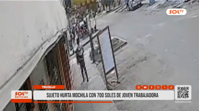 sujeto-hurta-mochila-trabajadora