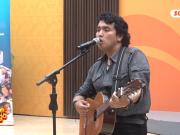 Jorge Rivera cautivó con su homenaje a Pedro Suárez-Vértiz interpretando “No llores más, morena” en Feliz Domingo